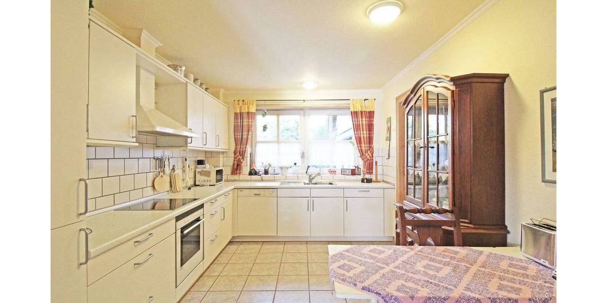 Einfamilienhaus Bad Segeberg - 6 Zimmer, 207 m&sup2;, 850.000&euro; | Angebot:26028978