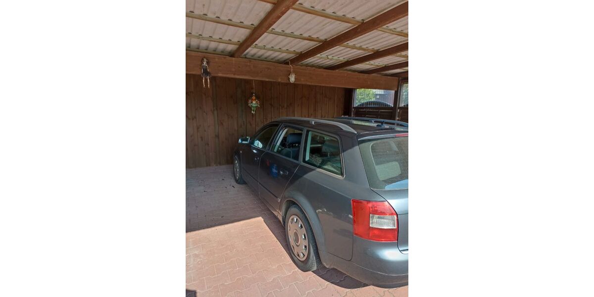 Audi A4 360.175 km 900 &euro; Lübeck 23562
