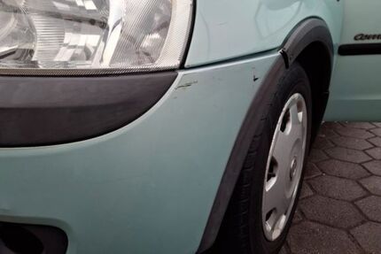 Opel Corsa 150.000 km 1.100 € Lübeck 23554