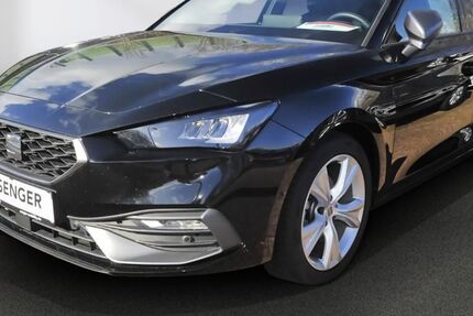 Seat Leon 17.950 km 24.880 &euro; Bad Schwartau 23611