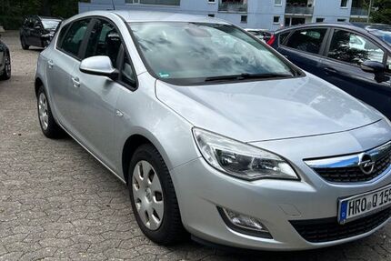 Opel Astra 137.000 km 3.800 &euro; Lübeck 23558