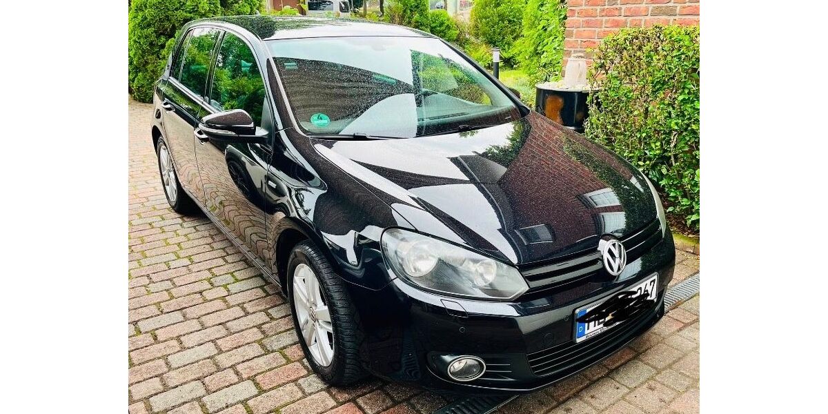 VW Golf 144.000 km 6.890 &euro; Lübeck 23570