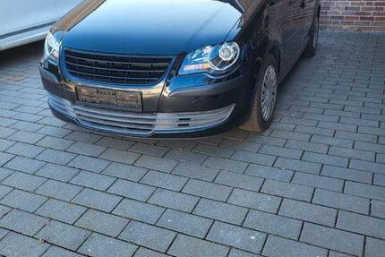 VW Touran 193.580 km 4.800 &euro; MÖLLN 23879