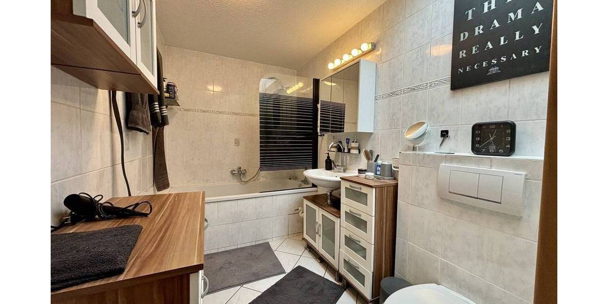 Doppelhaushälfte Lübeck Kücknitz - 5 Zimmer, 103 m&sup2;, 335.000&euro; | Angebot:26555281