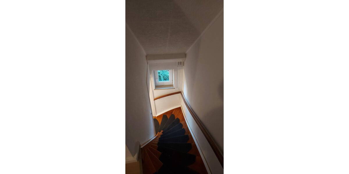 Reihenmittelhaus Lübeck Kücknitz - 3 Zimmer, 66 m&sup2;, 170.000&euro; | Angebot:26228710