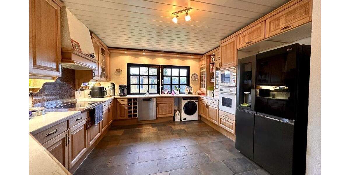 Einfamilienhaus Ahrensbök - 4 Zimmer, 180 m&sup2;, 429.000&euro; | Angebot:25708076