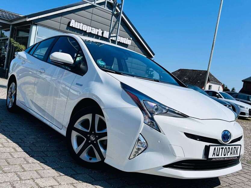 Toyota Prius 92.000 km 16.889 € Mallentin bei Lübeck(B105) 23936