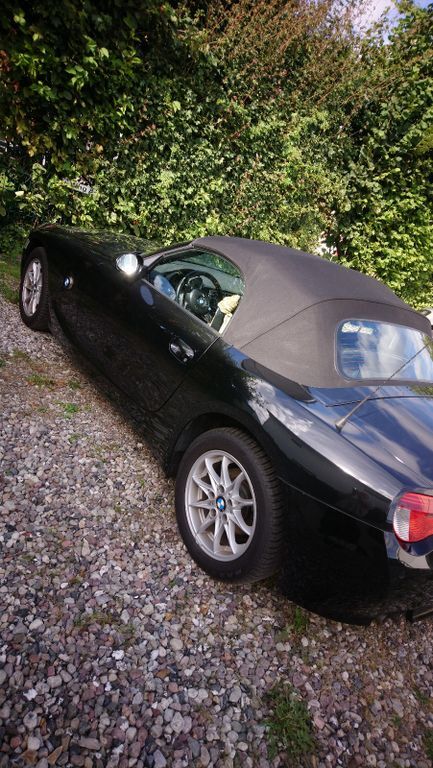 BMW Z4 98.964 km 13.999 € Neustadt 23730