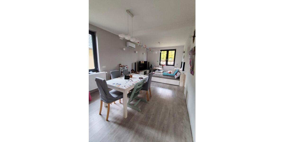 Einfamilienhaus Lüdersdorf - 9 Zimmer, 214 m&sup2;, 440.000&euro; | Angebot:26988957
