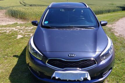 Kia ceed Sportswagon 106.000 km 7.200 &euro; Ahrensbök 23623