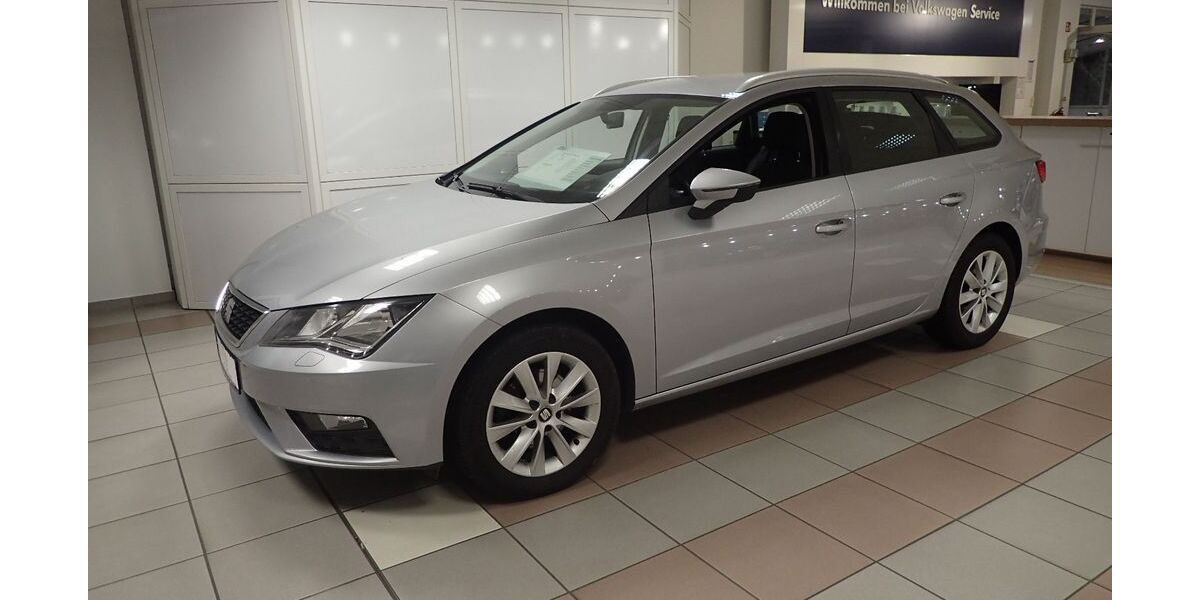 Seat Leon 123.880 km 11.990 &euro; Lübeck 23554