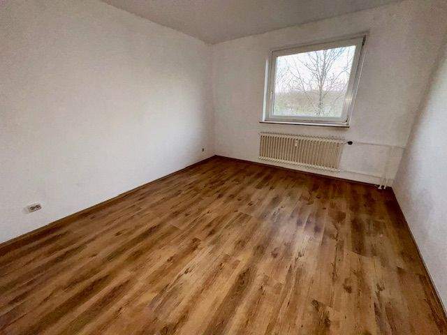 Etagenwohnung Bad Segeberg - 3 Zimmer, 72 m&sup2;, 630&euro; | Angebot:25779221