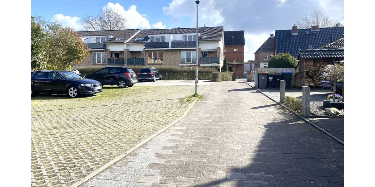 Reihenmittelhaus Stockelsdorf - 7 Zimmer, 140 m&sup2;, 475.000&euro; | Angebot:26029739