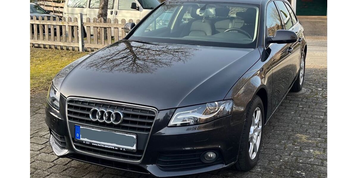 Audi A4 131.206 km 4.999 &euro; Lübeck 23558