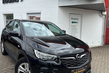 Opel Grandland (X) 106.000 km 12.980 &euro; Bad Segeberg 23795
