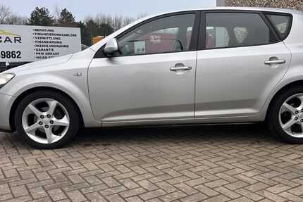Kia ceed / Ceed 85.500 km 6.900 &euro; Lübeck 23556