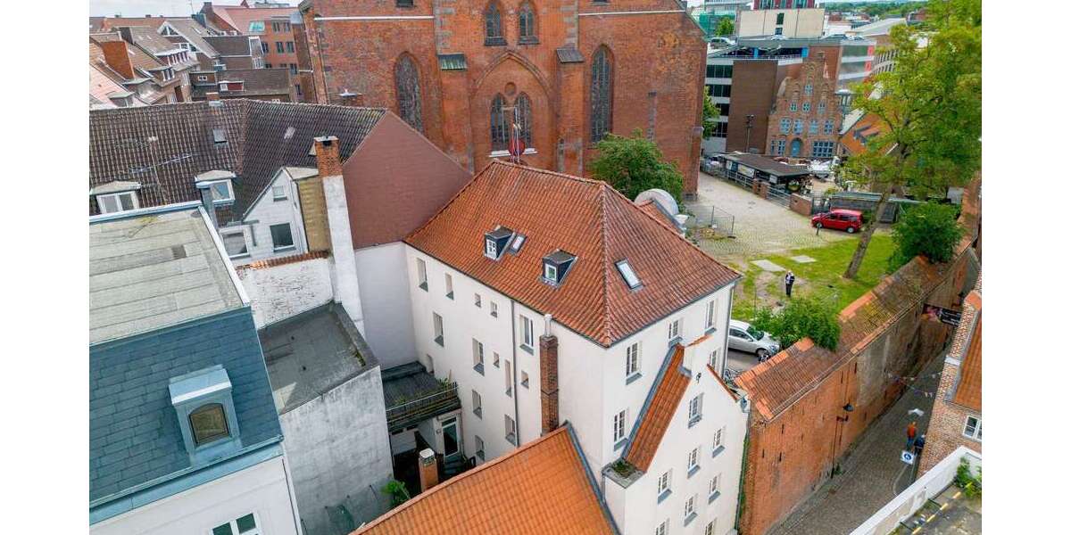 Etagenwohnung Lübeck Innenstadt - 2 Zimmer, 44 m&sup2;, 142.000&euro; | Angebot:27299141