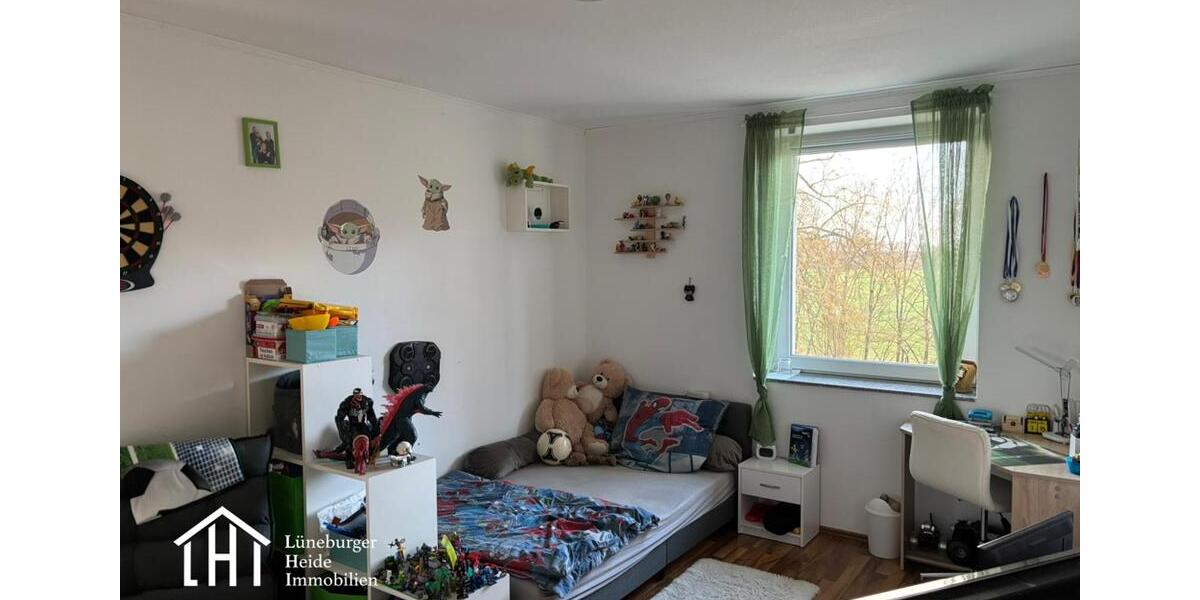 Etagenwohnung Lüdersdorf - 2.5 Zimmer, 69 m&sup2;, 700&euro; | Angebot:25961168