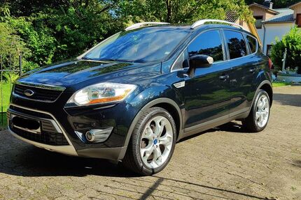 Ford Kuga 152.000 km 8.200 € Lübeck 23560