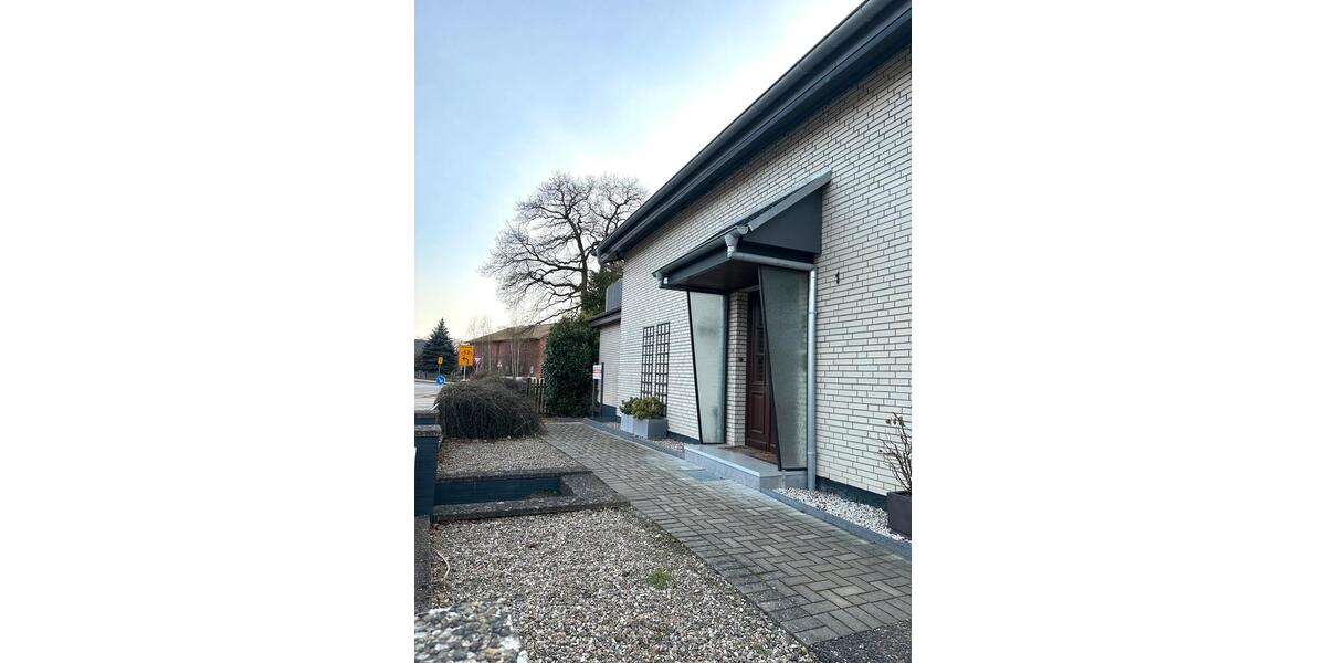Einfamilienhaus Steinburg - 2 Zimmer, 100 m&sup2;, 310.000&euro; | Angebot:25251744