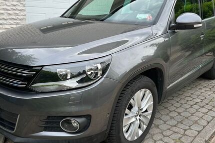 VW Tiguan 158.000 km 11.800 &euro; Reinfeld 23858