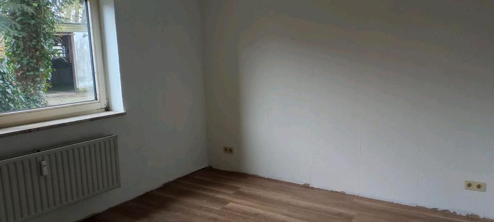 Erdgeschoßwohnung Bad Segeberg - 3 Zimmer, 80 m&sup2;, 1.100&euro; | Angebot:26222581