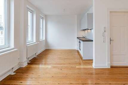 Wohnung zum Kaufen in Lübeck 204.000 € 44.4 m² 3 zimmer