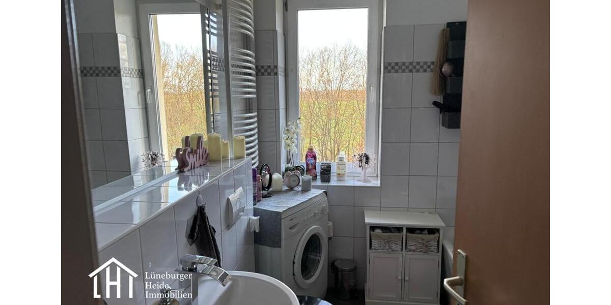 Etagenwohnung Lüdersdorf - 2.5 Zimmer, 69 m&sup2;, 700&euro; | Angebot:25961168