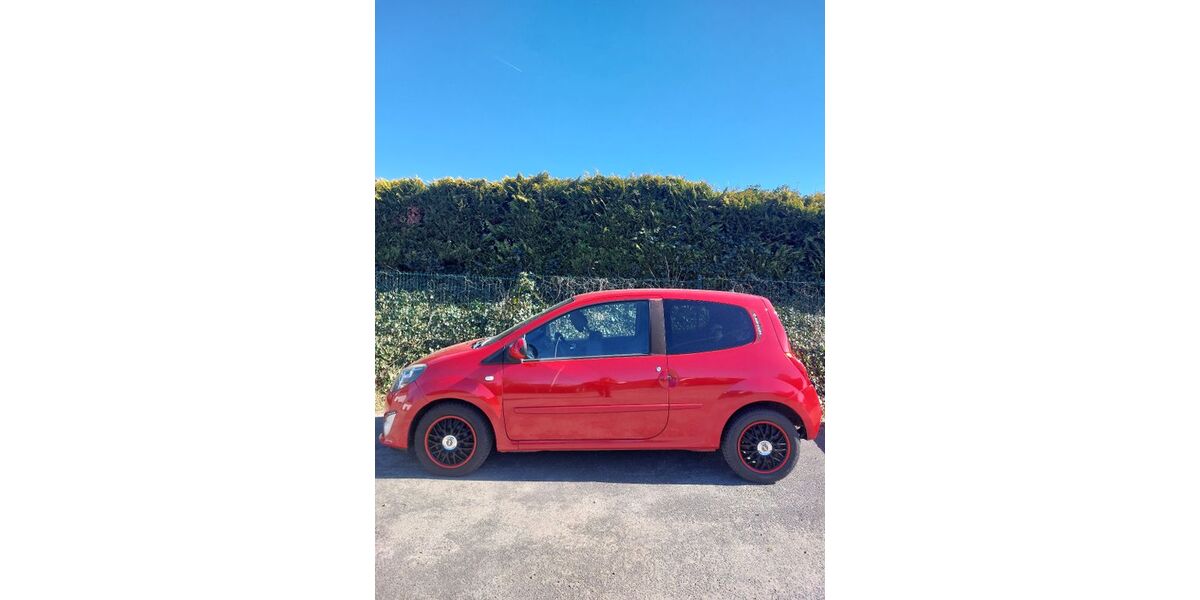 Renault Twingo 152.500 km 1.890 &euro; Groß Zecher 23883