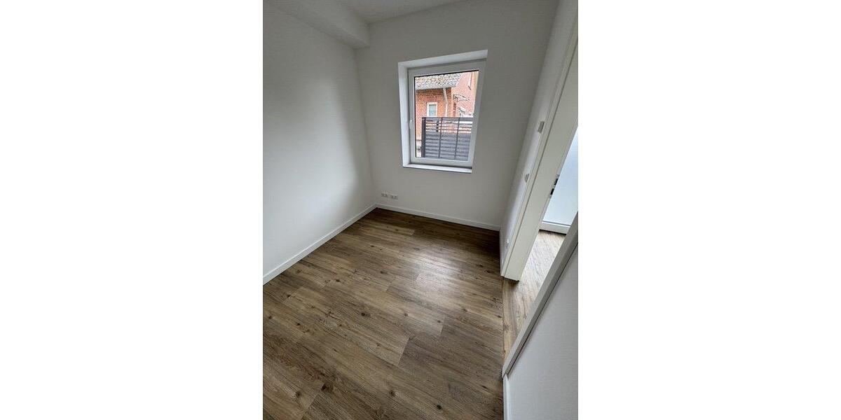 Reihenhaus Bad Segeberg - 4.5 Zimmer, 105 m&sup2;, 369.000&euro; | Angebot:26827647
