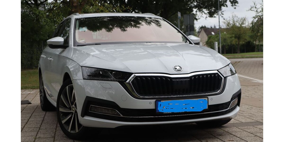 Skoda Octavia 58.000 km 21.600 &euro; Lübeck 23556