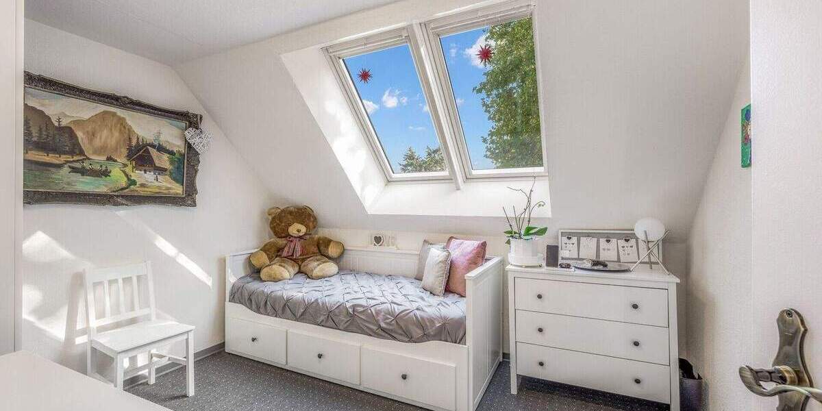 Kleinod auf großzügigem Sonnengrundstück 3 zimmer