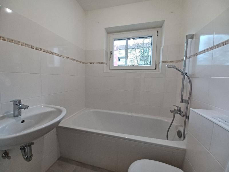 Bezugsfertig! Erstbezug nach Renovierung. EG - Hochparterre. 1-Zimmer-Wohnung