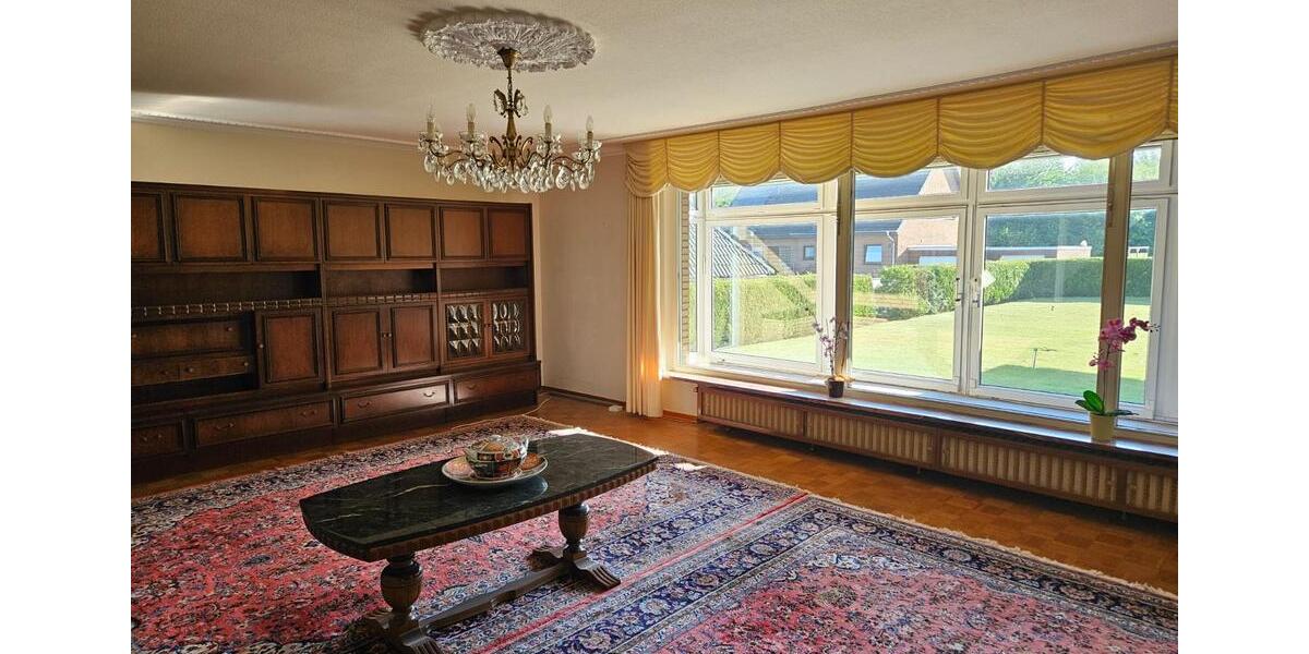 Einfamilienhaus Stockelsdorf - 9 Zimmer, 297 m&sup2;, 645.000&euro; | Angebot:26964264