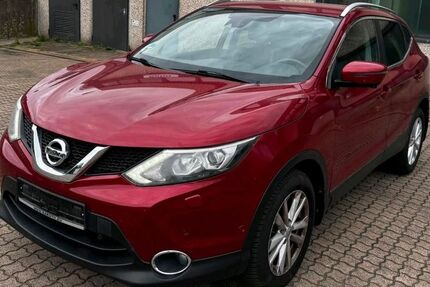 Nissan Qashqai 85.000 km 15.500 &euro; Lübeck 23564
