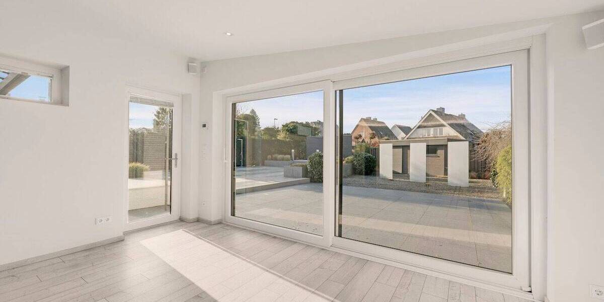 Einfamilienhaus Stockelsdorf Dissau - 6 Zimmer, 226 m&sup2;, 850.000&euro; | Angebot:25707997