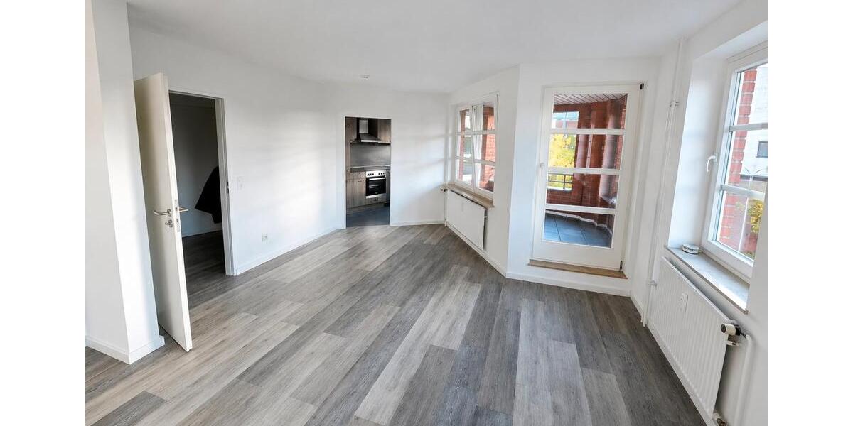 Etagenwohnung Bad Schwartau - 1 Zimmer, 78 m&sup2;, 230.000&euro; | Angebot:27147170