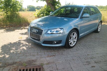 Audi A3 98.800 km 6.950 &euro; Lübeck 23558