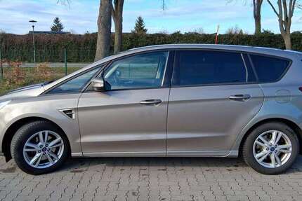Ford S-Max 139.000 km 12.100 &euro; Ratzeburg 23909