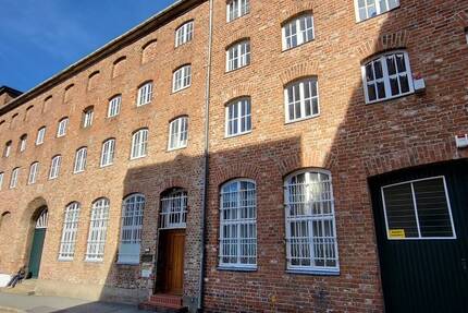Gewerbeobjekt Lübeck / Innenstadt Innenstadt - 7 Zimmer, 289 m&sup2;, 1.000&euro; | Angebot:25670273