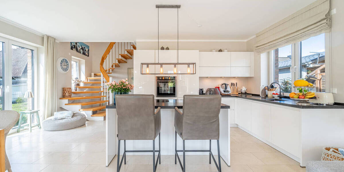 Mehrfamilienhaus, Wohnhaus Lübeck / Travemünde Travemünde - 4 Zimmer, 131 m&sup2;, 798.000&euro; | Angebot:25836711