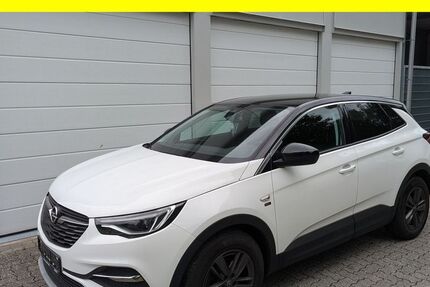 Opel Grandland (X) 71.788 km 10.650 &euro; Lübeck 23556
