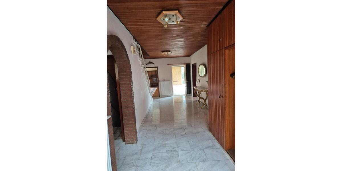 Einfamilienhaus Stockelsdorf - 9 Zimmer, 297 m&sup2;, 645.000&euro; | Angebot:26964264