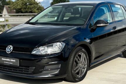 VW Golf 153.000 km 9.990 &euro; Lübeck - St. Lorenz Süd 23558