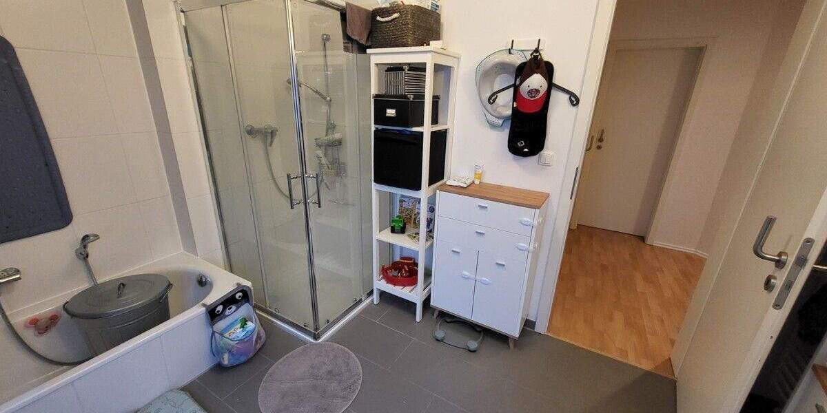 Doppelhaushälfte Lübeck St. Jürgen - 4 Zimmer, 111 m&sup2;, 1.400&euro; | Angebot:24777169