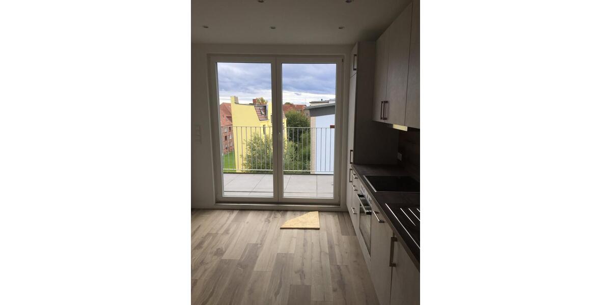 Dachgeschoßwohnung Lübeck Sankt Lorenz Nord - 2.5 Zimmer, 52 m&sup2;, 766&euro; | Angebot:25974742