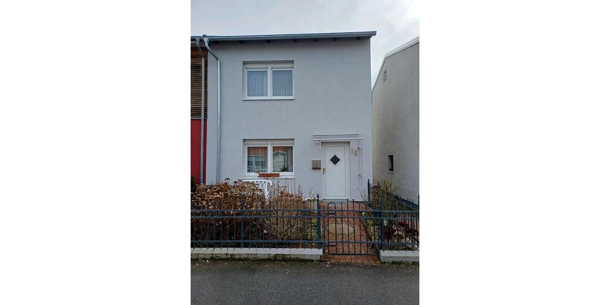 Reihenhaus Lübeck Sankt Lorenz Nord - 4 Zimmer, 78 m&sup2;, 275.000&euro; | Angebot:25626323