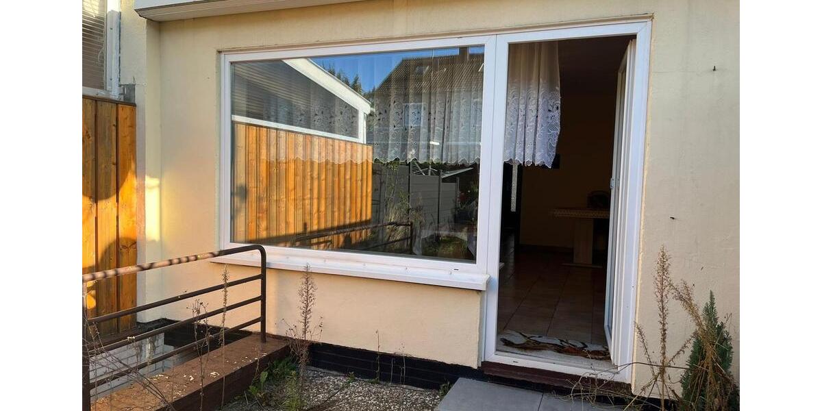 Reihenhaus Lübeck Kücknitz - 4 Zimmer, 110 m&sup2;, 172.000&euro; | Angebot:24783381