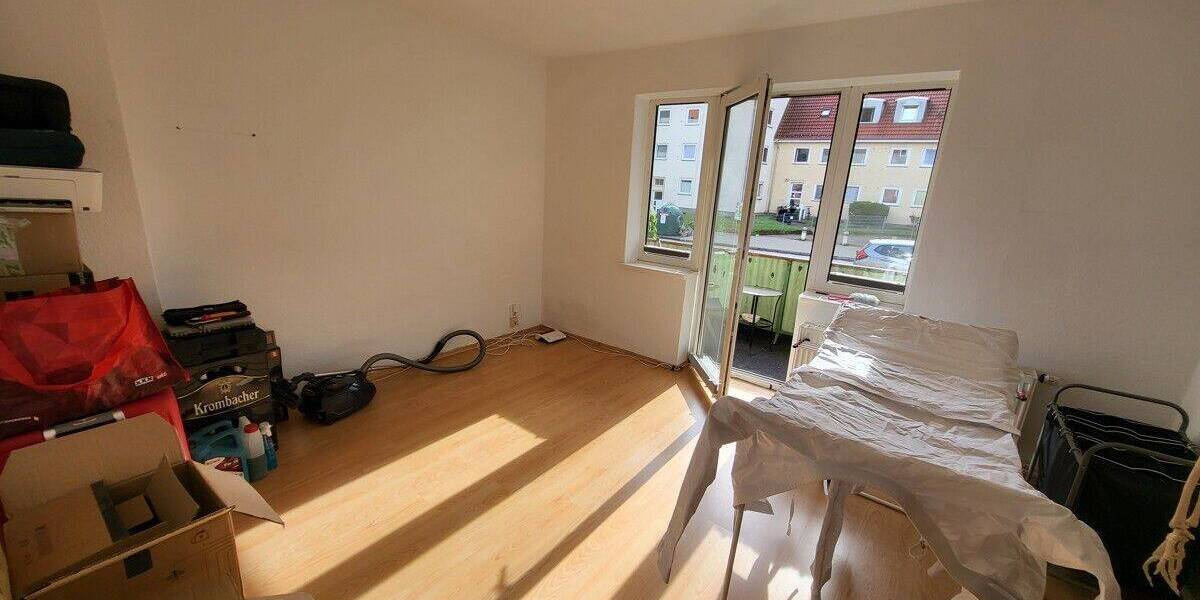 Etagenwohnung Lübeck St. Jürgen - 3 Zimmer, 64 m&sup2;, 600&euro; | Angebot:26886214