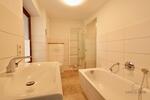 Maisonettenwohnung Neustadt in Holstein - 3 Zimmer, 156 m&sup2;, 1.950&euro; | Angebot:26674775